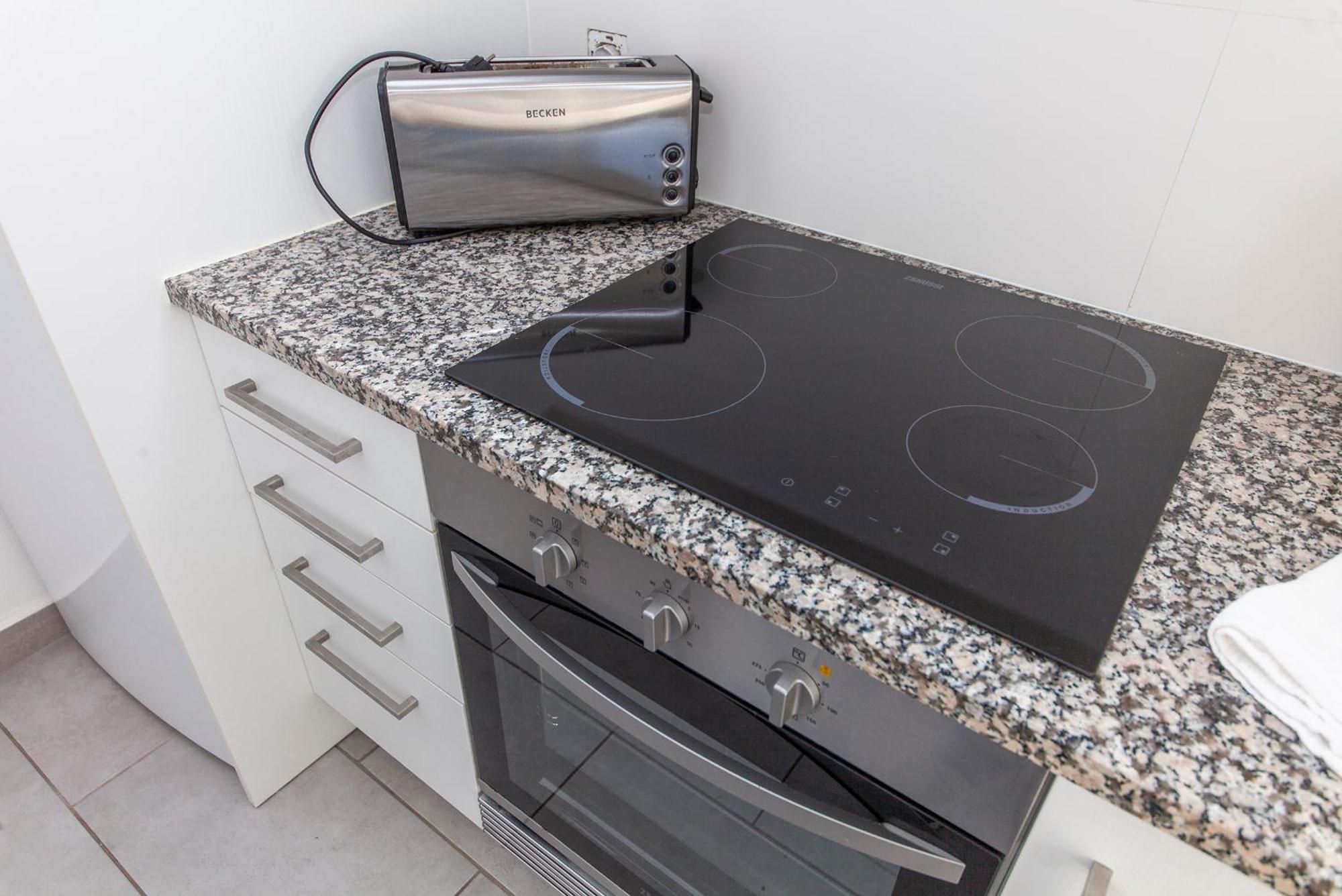Vasco Da Gama Apartments Lagos Room photo